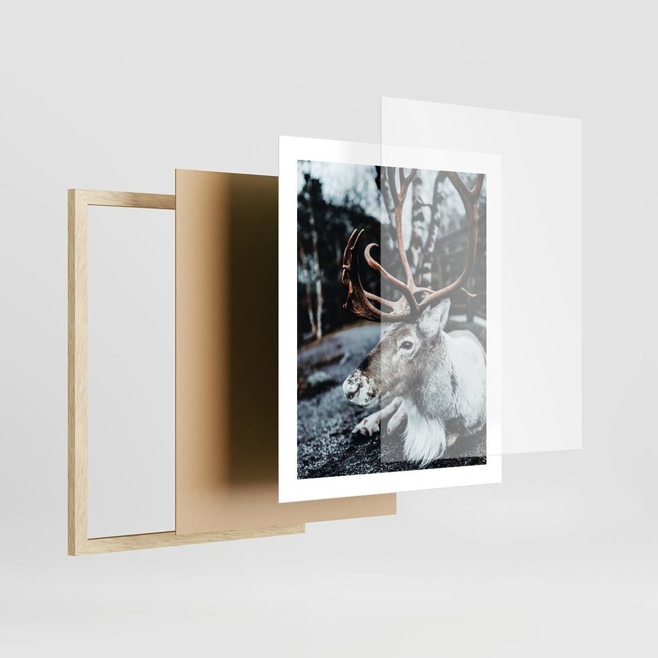 Plakat w ramie 40x50 - W Zimowej Krainie - renifer, zima - rama drewno