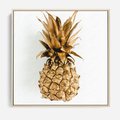 Obraz w ramie 80x80 - Ekskluzywny Akcent - złoty, ananas - rama drewno