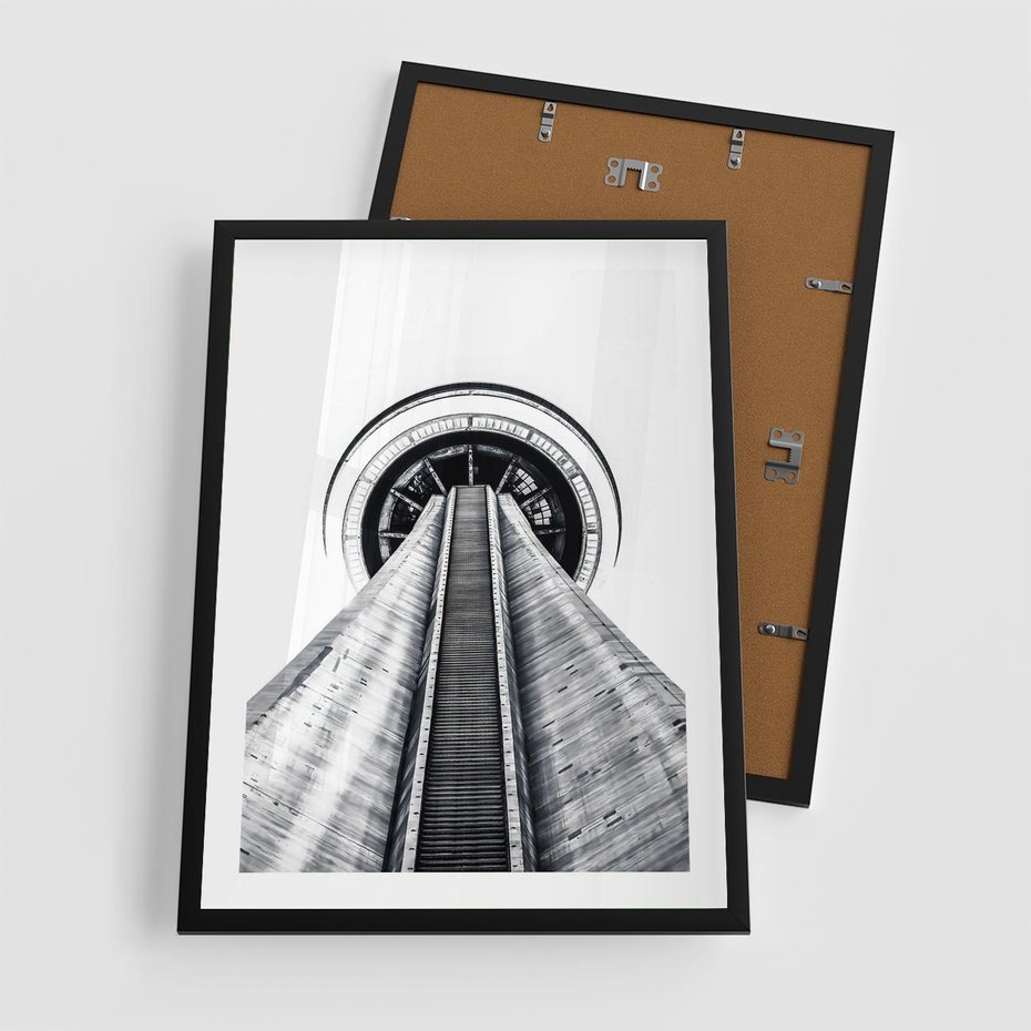 Plakat w ramie 50x70 - Perspektywa Wieży - architektura, wieża - rama czarna