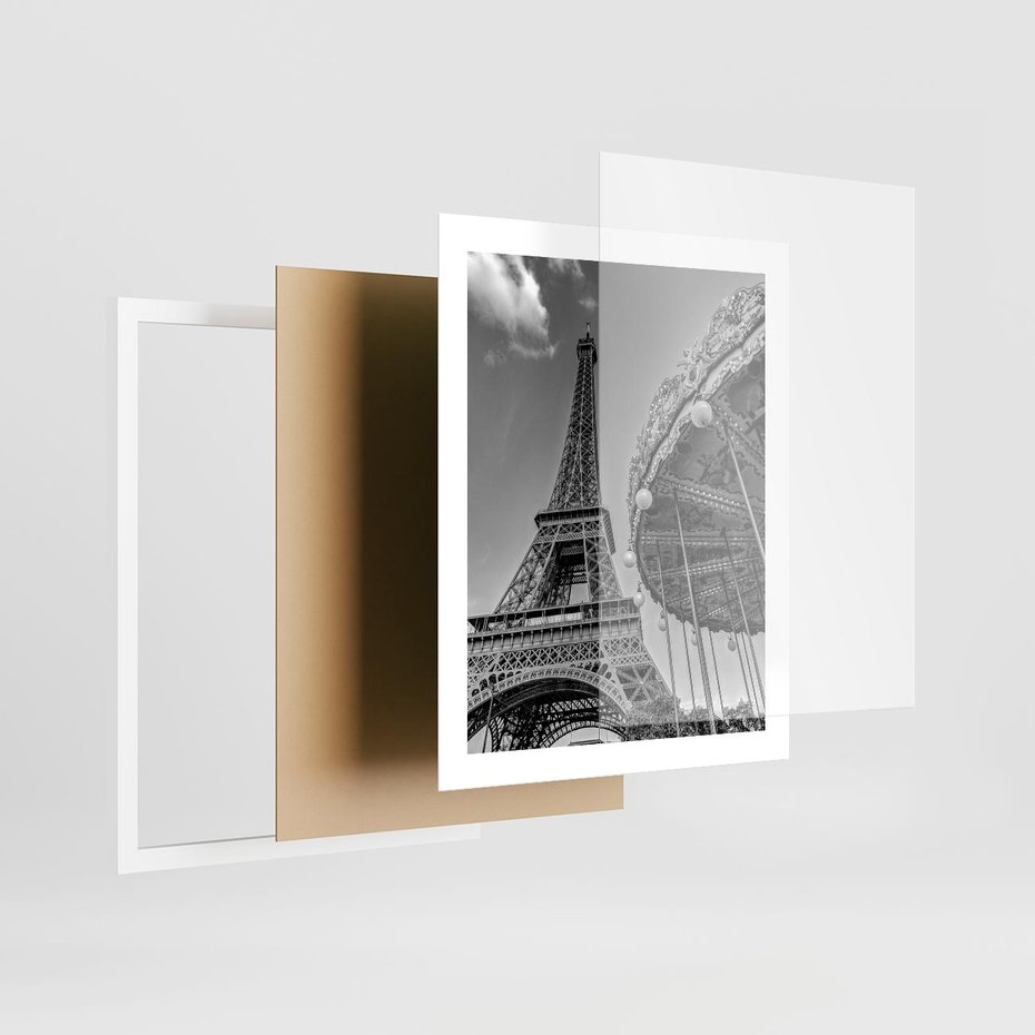 Plakat w ramie 40x50 - Zabawa w Paryżu - czarno białe zdjecie, wieża eiffla - rama biała