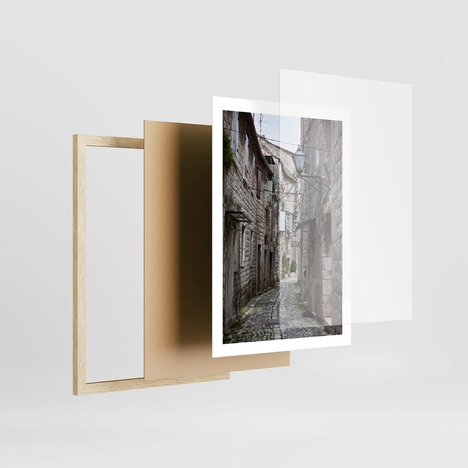 Plakat w ramie 50x70 - Malownicza uliczka we Włoszech - uliczka, Włoch - rama drewno