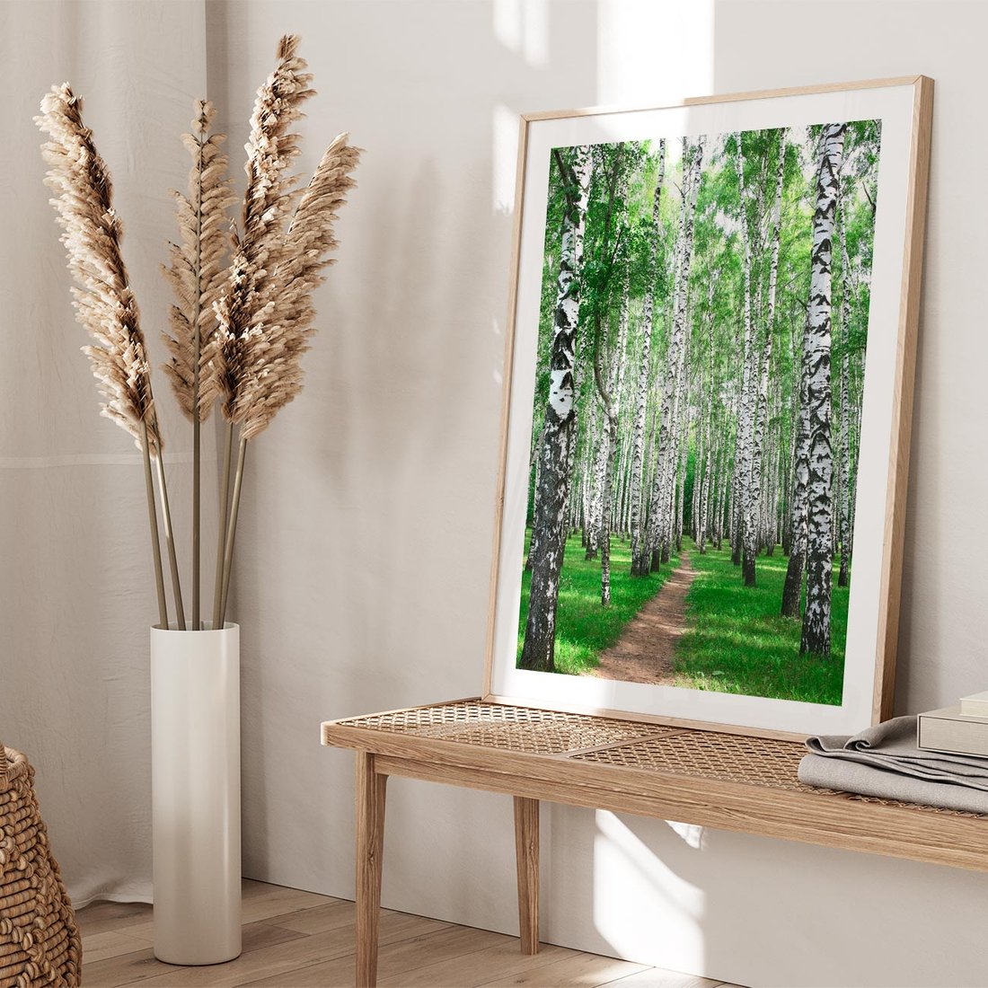 Plakat w ramie 50x70 - Magia lasu pełnego brzóz - las, brzozy - rama drewno