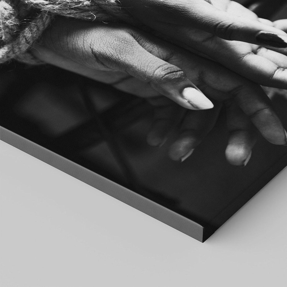 Obraz na płótnie 30x30 - Splątane Uczucia - czarno biała fotografia, artystyczna