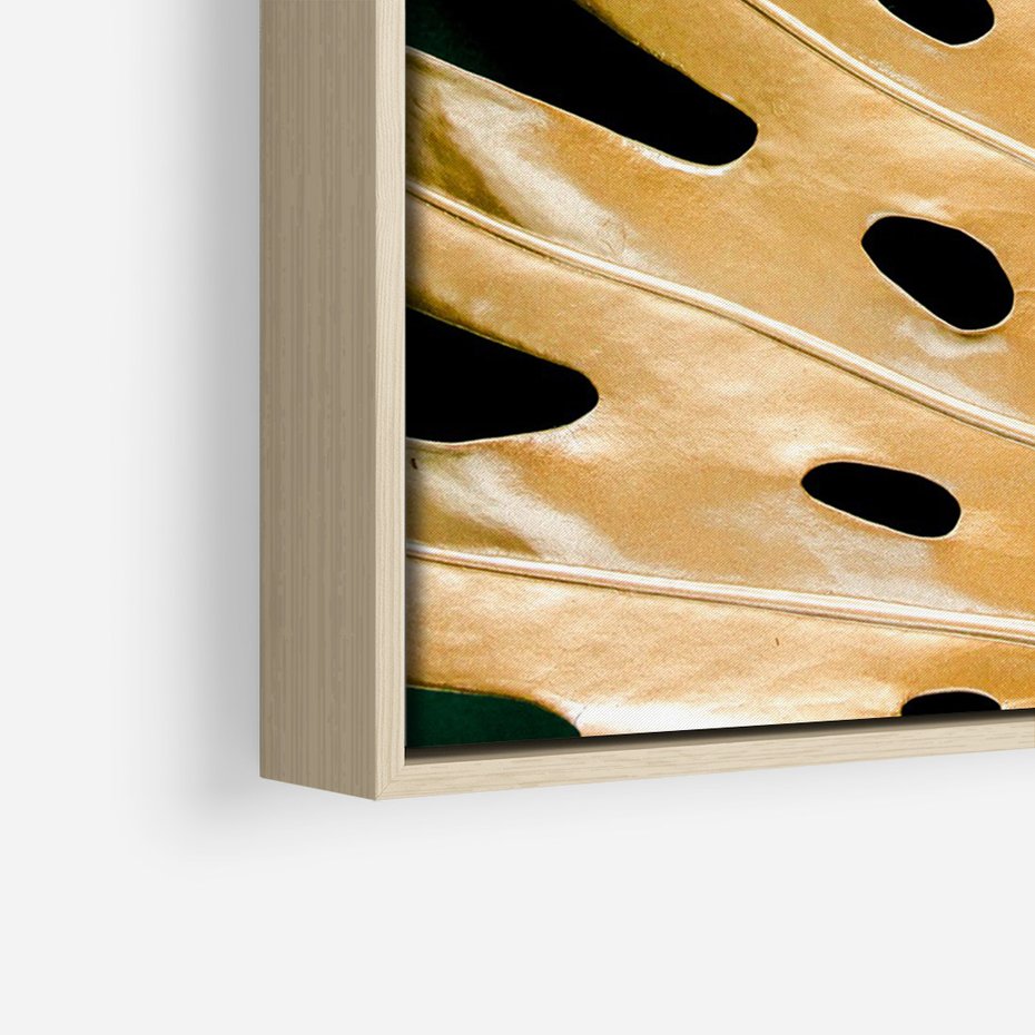 Obraz w ramie 70x100 - Piękno i Styl - złote, liście - rama drewno