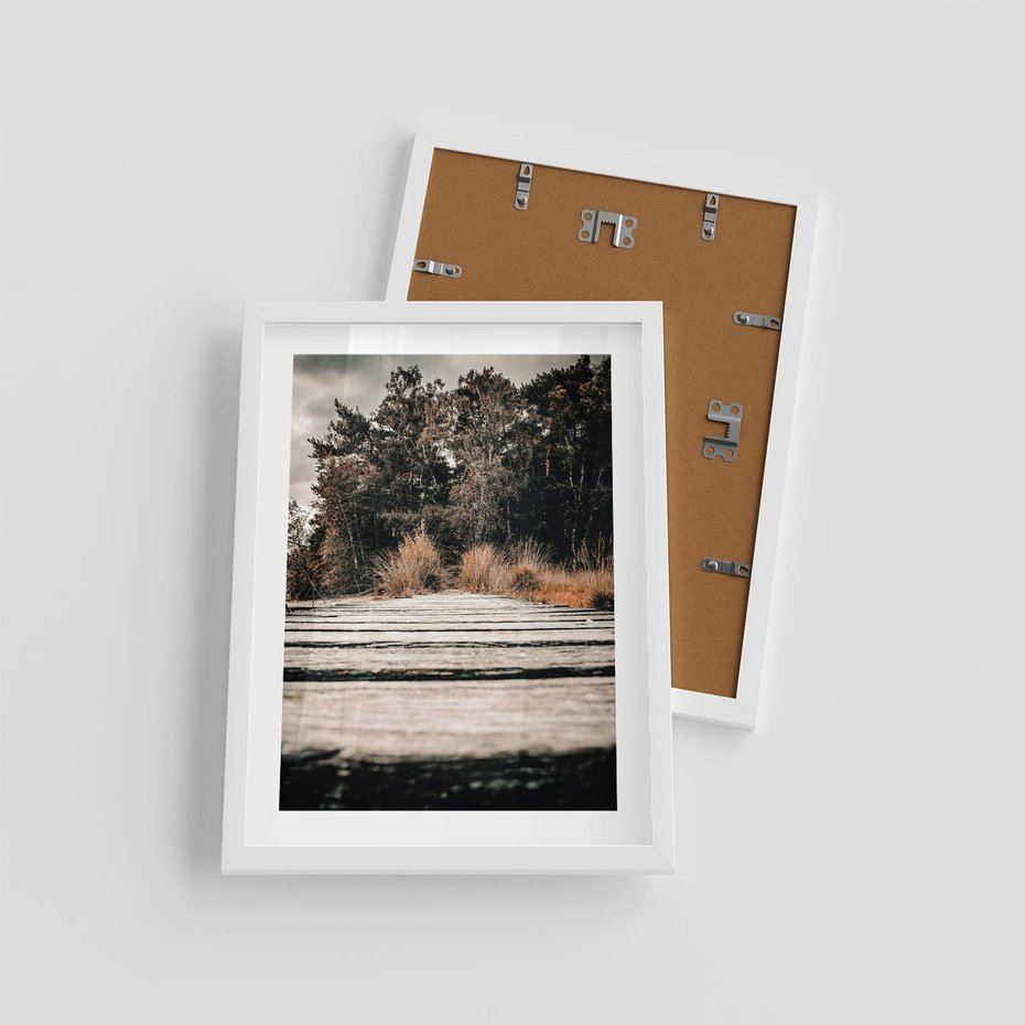 Plakat w ramie 30x40 - Fotografia w Ciepłych Barwach - odcienie brązu, fotografia - rama biała