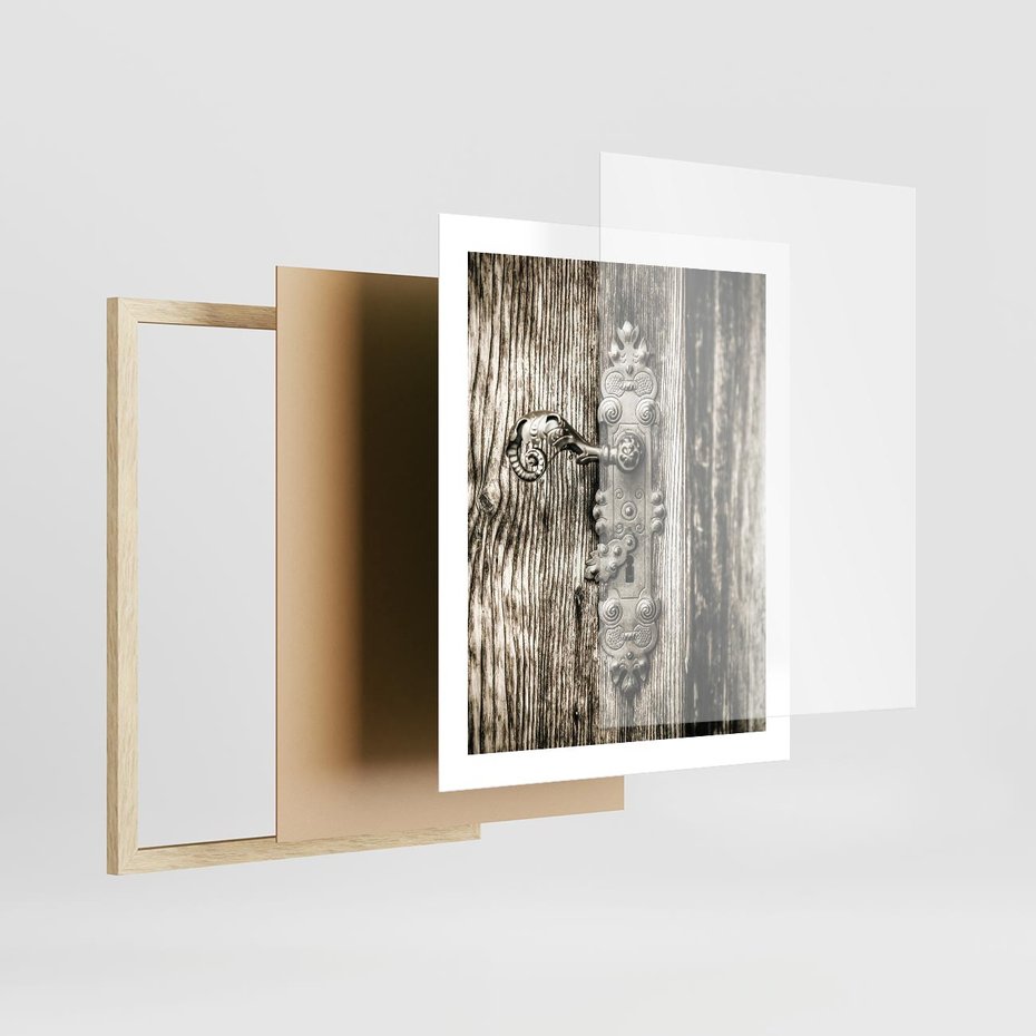 Plakat w ramie 40x50 - Stare Drzwi z Ozdobną Klamką - stare drzwi, klamka - rama drewno
