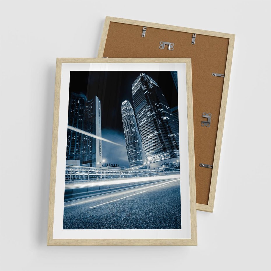 Plakat w ramie 50x70 - Nocne pejzaże miasta - miasto, nocą - rama drewno