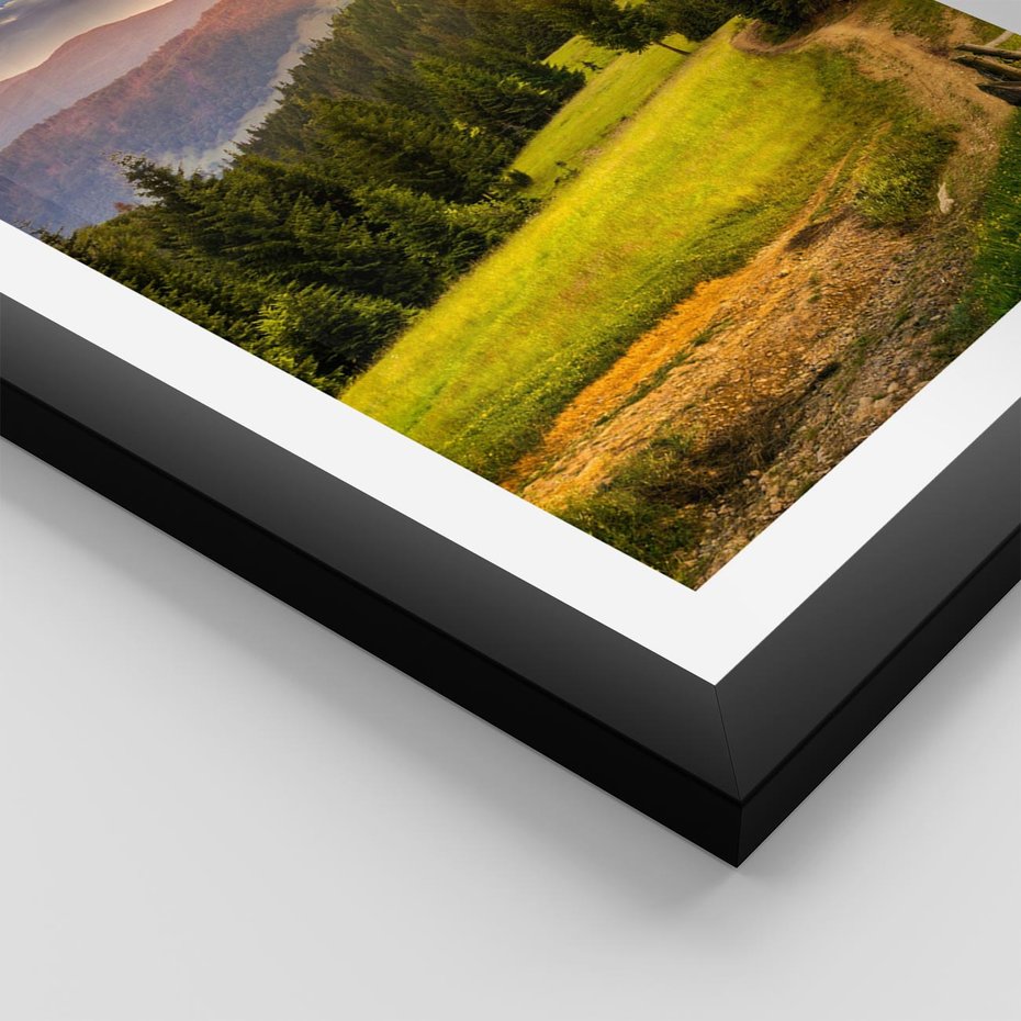 Plakat w ramie 30x40 - Zachód słońca na łące - zachód, łąka - rama czarna