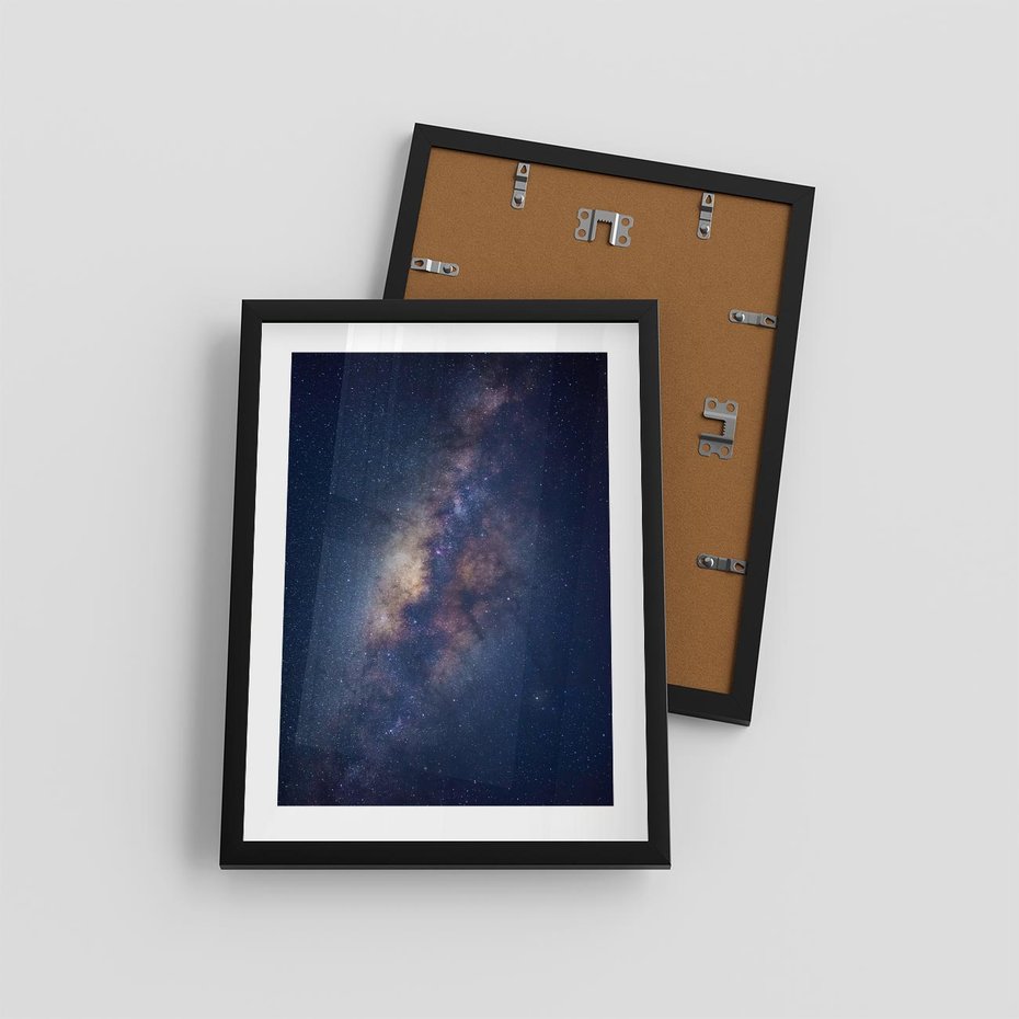 Plakat w ramie 30x40 - Wśród Gwiazd - rozgwieżdzone niebo, droga mleczna - rama czarna