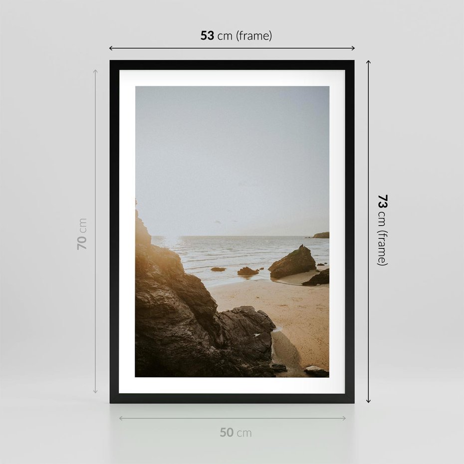 Plakat w ramie 50x70 - Magia Wieczornego Spokoju - plaża, zachód - rama czarna