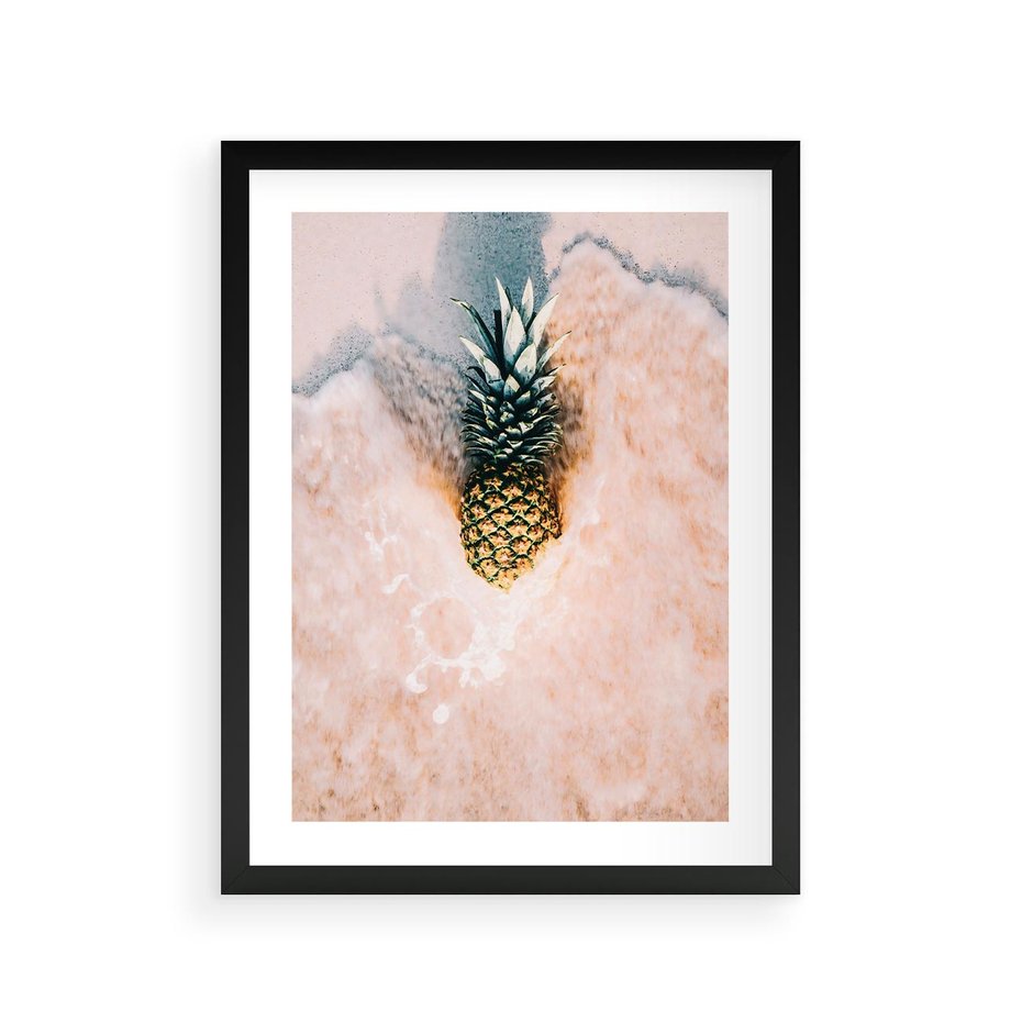 Plakat w ramie 30x40 - Egzotyczna Plaża - ananas, na plaży - rama czarna