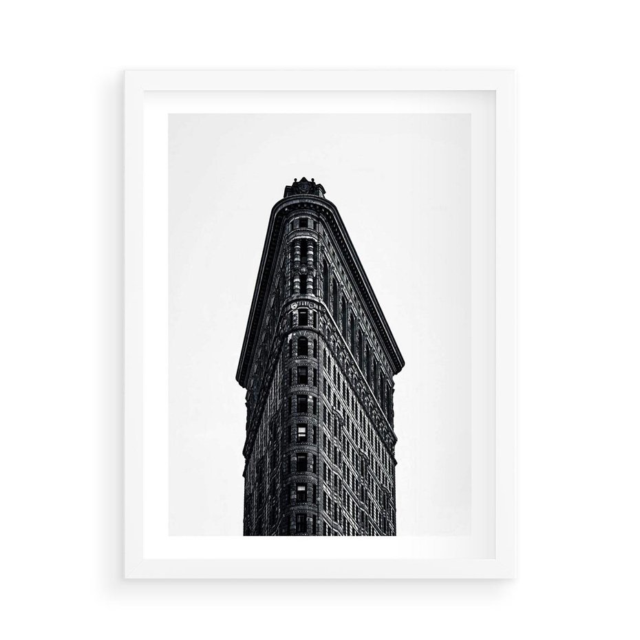 Plakat w ramie 50x70 - Majestatyczna Architektura - architektura, majestatyczny budynek - rama biała