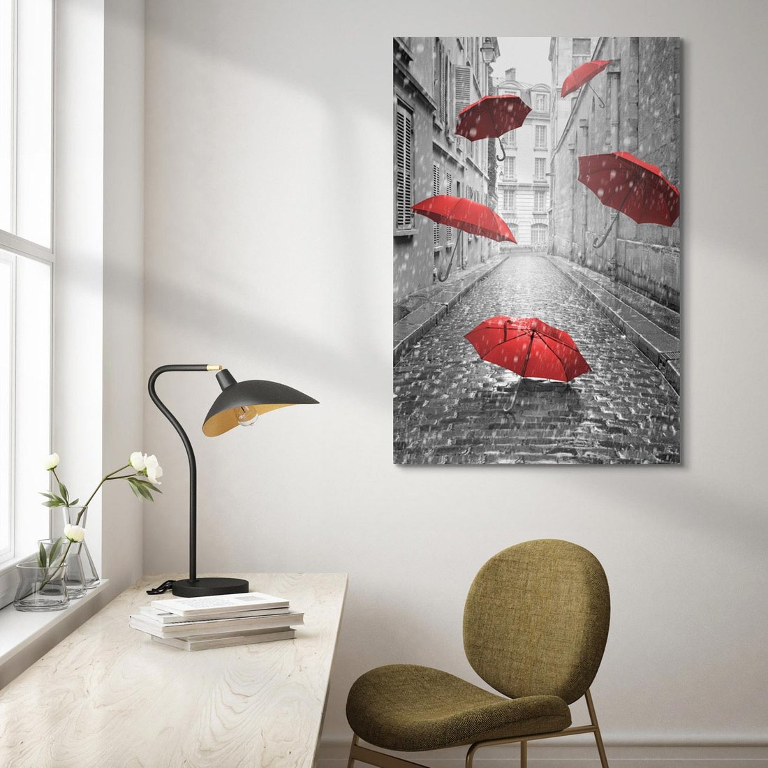 Obraz na płótnie 80x120 - Parasole w malowniczej uliczce - parasole, uliczka