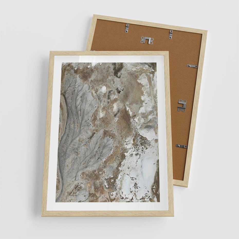 Plakat w ramie 50x70 - Spokój w Beżu - zdjęcie, naturalna tekstura - rama drewno
