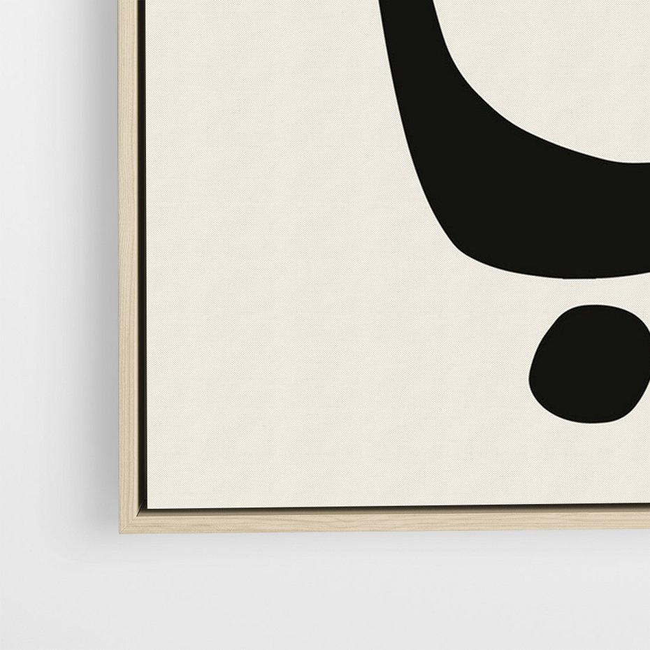 Obraz w ramie 70x100 - Intrygujące Zaskoczenia - beżowa abstrakcyjna kompozycja, czarny akcent - rama drewno