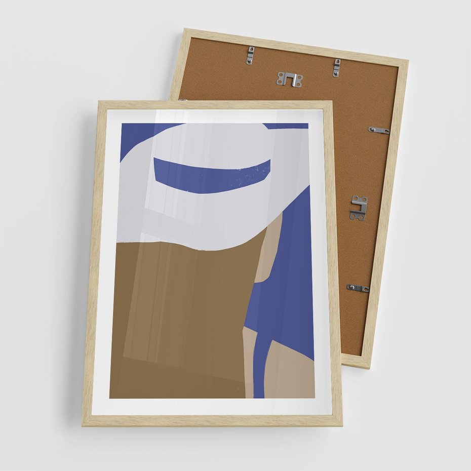 Plakat w ramie 50x70 - Kobiecy Wiatr - plakat retro, kobieta w kapeluszu - rama drewno