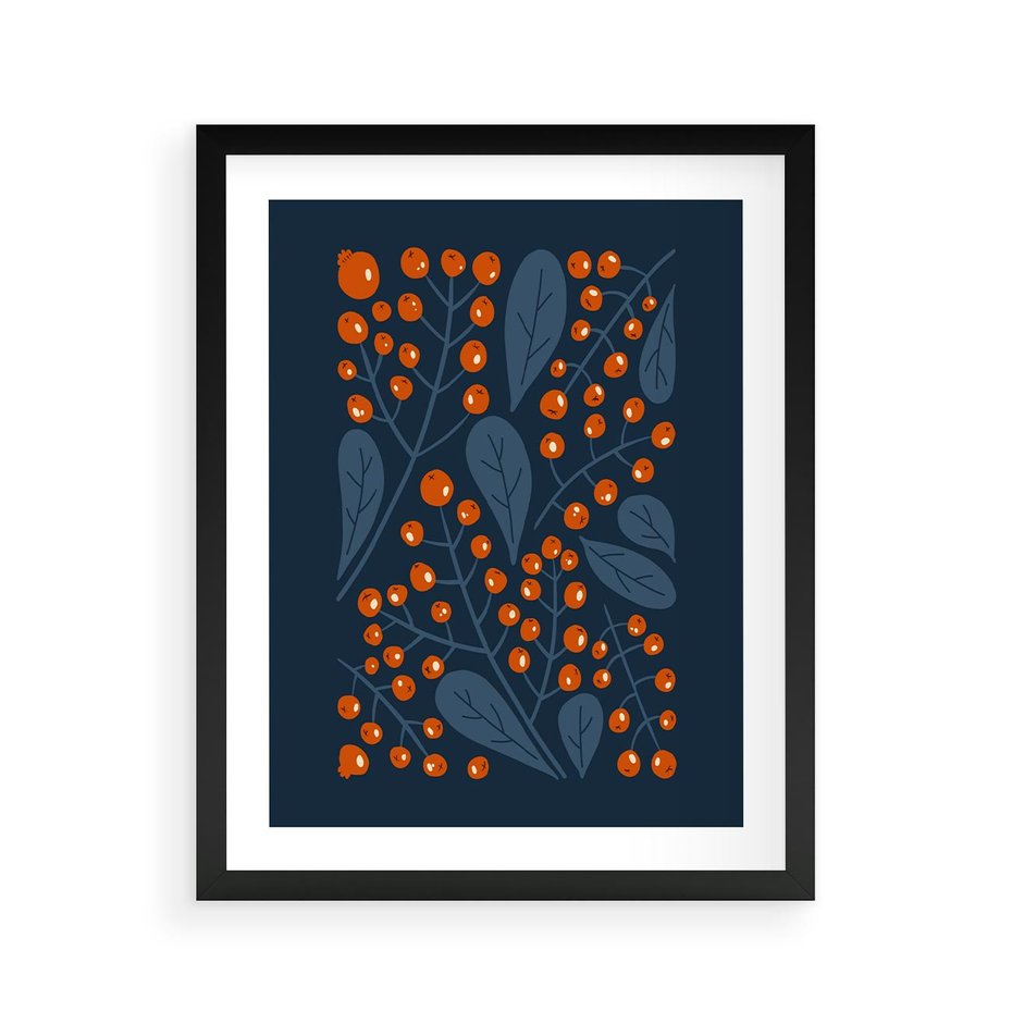 Plakat w ramie 40x50 - Symfonia liści i owoców - granatowe tło, pomarańczowe owoce jarzębiny - rama czarna