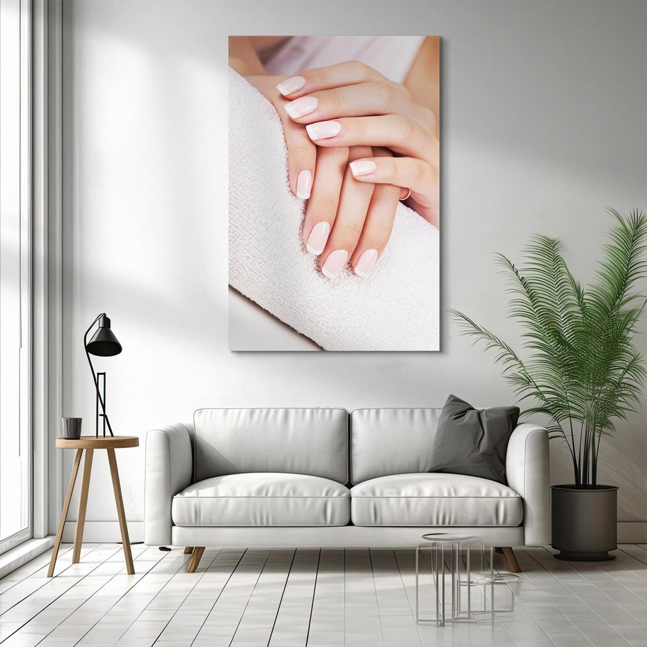 Obraz na płótnie 70x100 - Piękno manicure - manicure, paznokcie