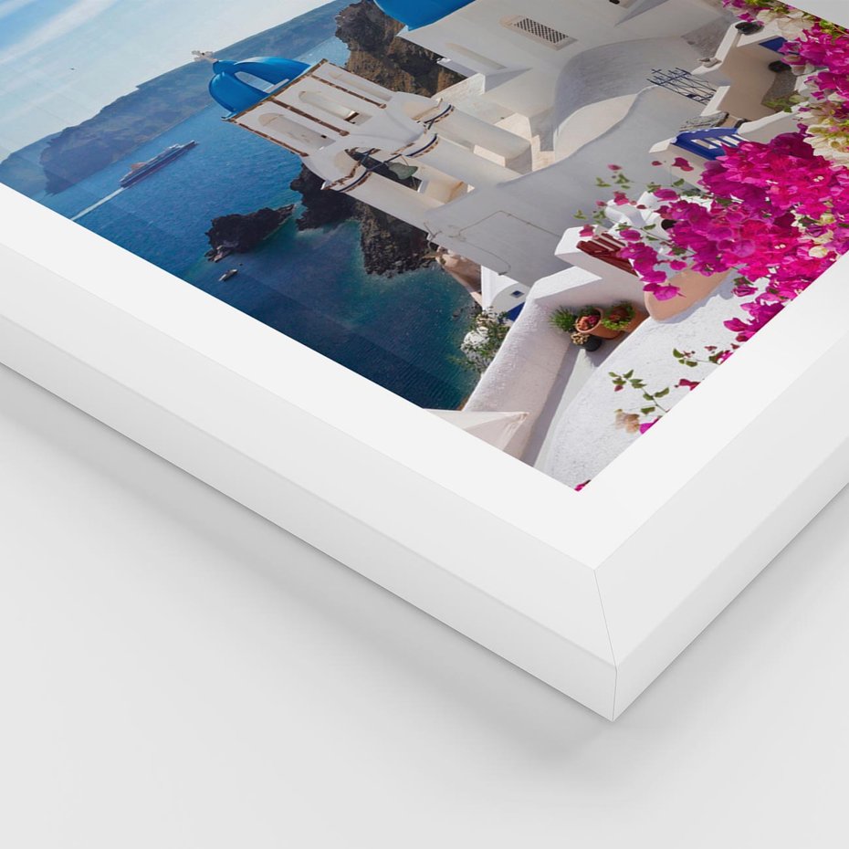 Plakat w ramie 40x50 - Perspektywa na Santorini - Santorini, perspektywa - rama biała