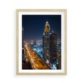 Plakat w ramie 50x70 - Nocna magia - miasto, noc - rama drewno