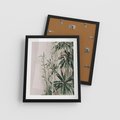 Plakat w ramie 40x50 - Egzotyczna Kompozycja - liście, rośliny tropikalne na tle ściany - rama czarna