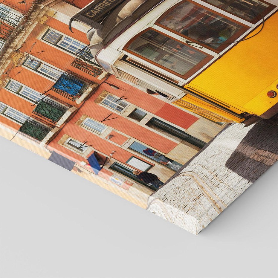 Obraz na płótnie 60x60 - Urok tramwaju w Lizbonie - Lizbona, tramwaj