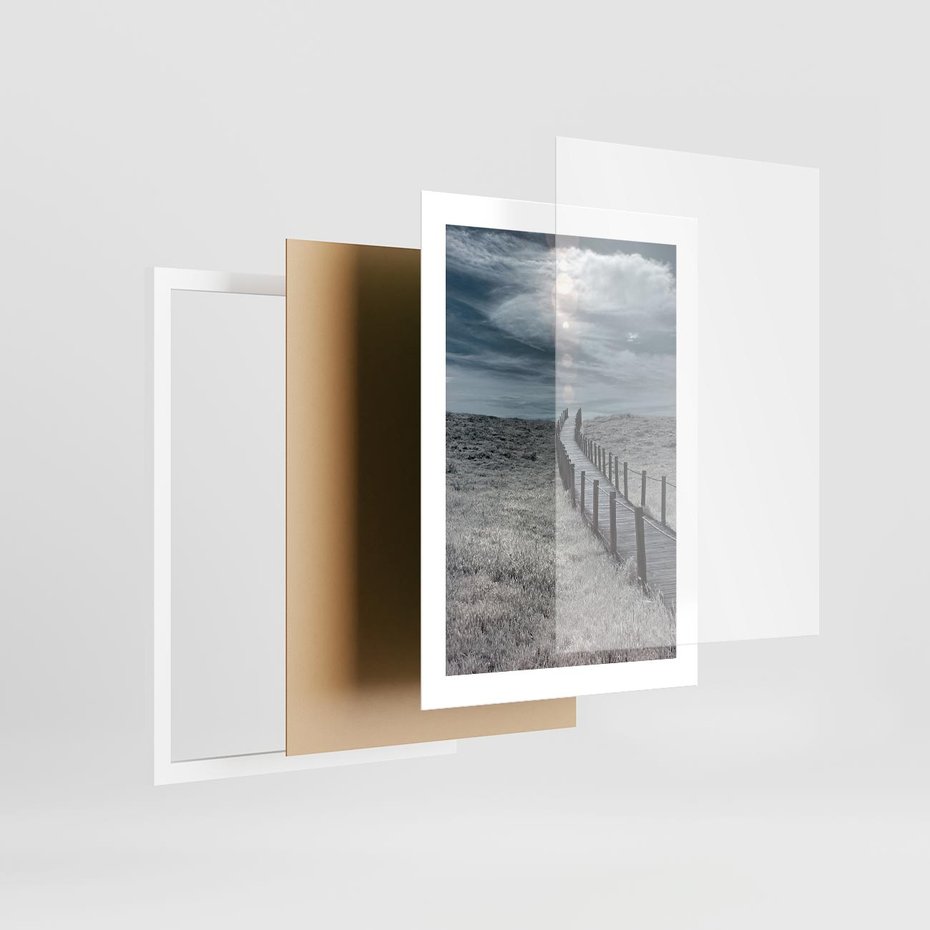 Plakat w ramie 30x40 - Burzowy pomost na plaży - plaża, pomost - rama biała