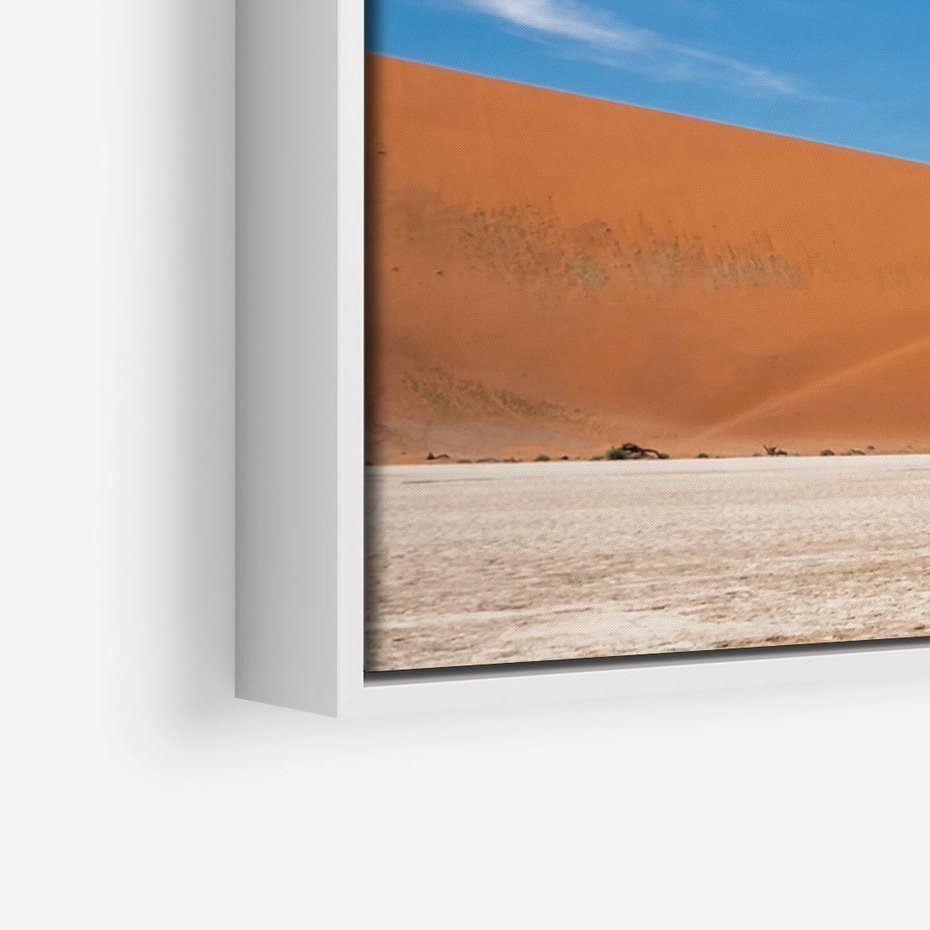 Obraz w ramie 120x80 - Słońce i Suche Drzewo - pustynia, suche - rama biała