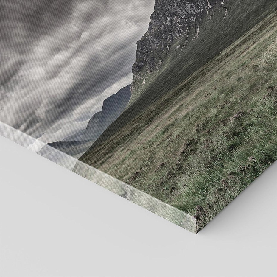 Obraz na płótnie 70x100 - Górska majestatyczność - góry, krajobraz