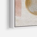 Obraz w ramie 50x50 - Zapisane w promieniach słońca - beżowe strukturalne tło, koła - rama biała