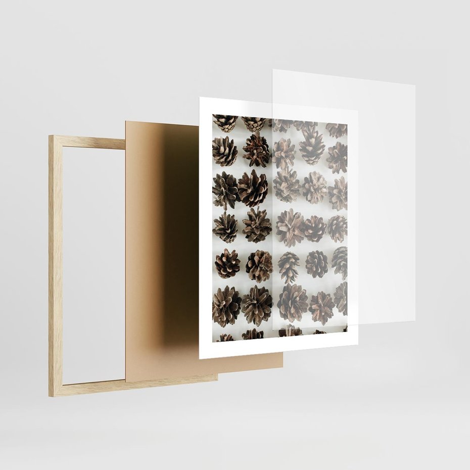 Plakat w ramie 40x50 - Jesienna Tekstura - kompozycja z suchych szyszek, jesienne szyszki - rama drewno