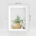Plakat w ramie 30x40 - Eukaliptusowa Świeżość - eukaliptus, liście w koszu z wikliny - rama biała