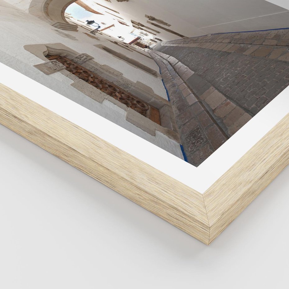 Plakat w ramie 50x70 - Perspektywiczna Magia Uliczki - uliczka, perspektywa - rama drewno