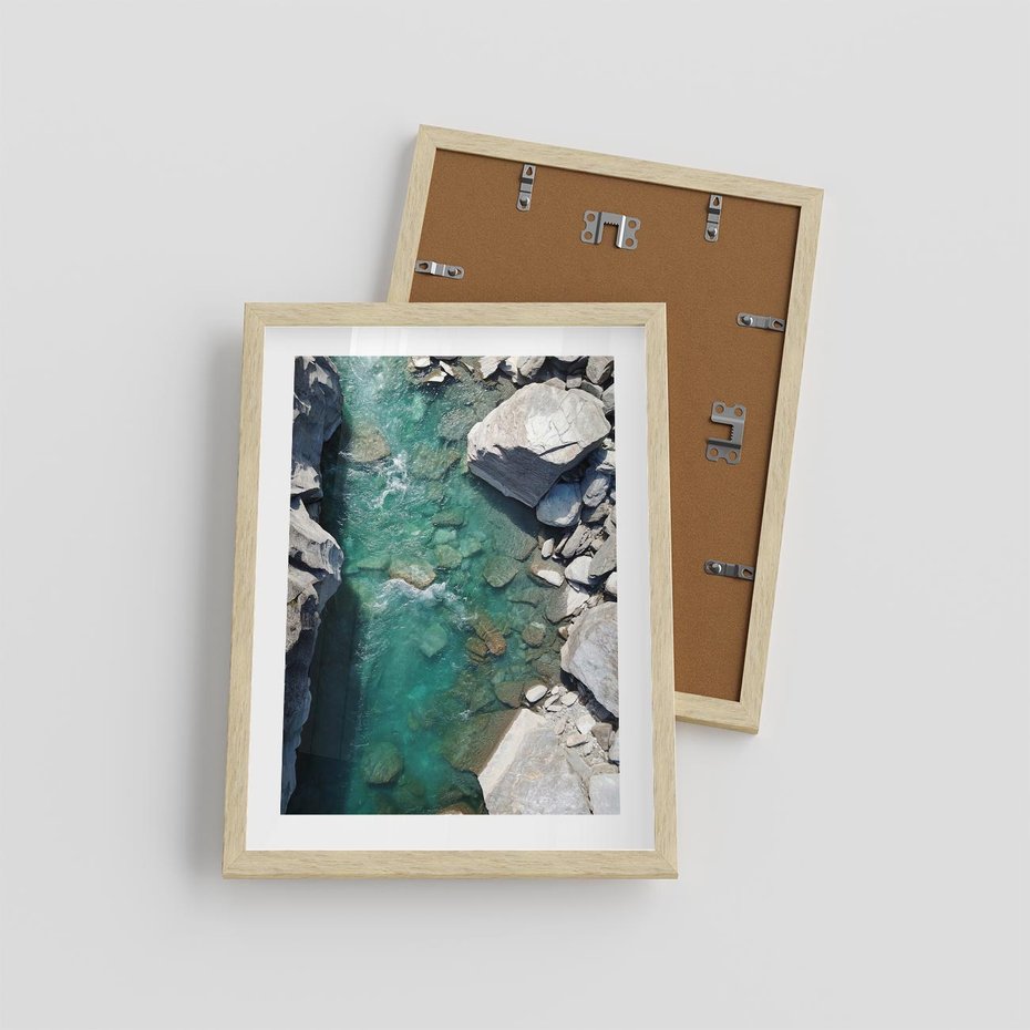 Plakat w ramie 30x40 - Spotkanie natury i siły - rzeka, skały - rama drewno