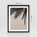 Plakat w ramie 40x50 - Tropikalna Harmonia - palmy na tle nieba - rama czarna