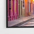 Obraz w ramie 70x50 - W stronę marzycielskich horyzontów - włoska uliczka, wieczór - rama czarna