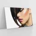 Obraz na płótnie 120x80 - Kobieca Fryzura w Ruchu - fryzura, kobieta