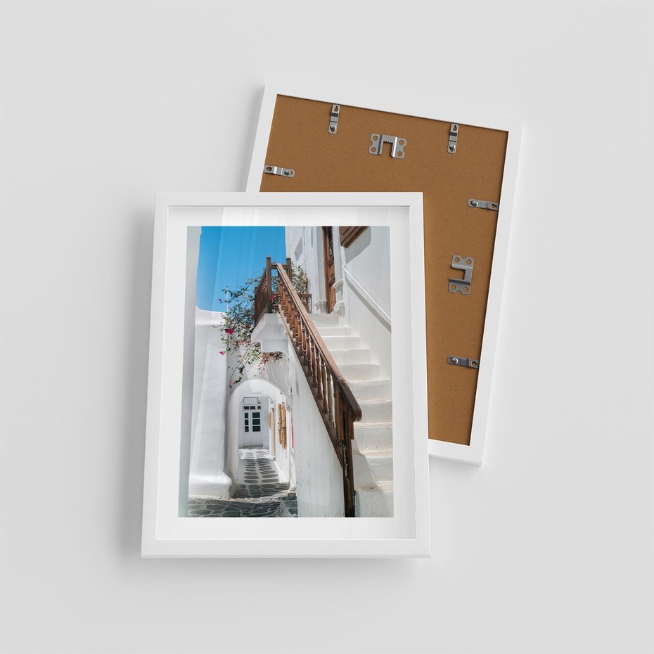 Plakat w ramie 30x40 - Schody Uliczką W dół - schody, uliczka - rama biała