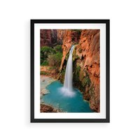Plakat w ramie 30x40 - Wodospad wśród majestatycznych gór - wodospad, górski - rama czarna