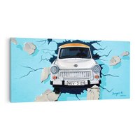 Obraz na płótnie 120x60 - Graffiti wśród gór artystyczne spojrzenie - samochód, graffiti