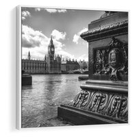 Obraz w ramie 50x50 - Pejzaż kruchości i siły - Londyn, Tamiza - rama biała