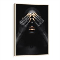 Obraz w ramie 50x70 - Złote Usta wyjątkowa subtelność - złote usta, złote palce - rama drewno