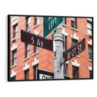 Obraz w ramie 100x70 - Namiastka wielkiego miasta - Nowy Jork, drogowskaz - rama czarna