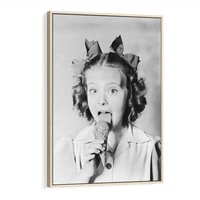 Obraz w ramie 50x70 - Pyszny Deser - retro zdjęcie, czarno białe - rama drewno