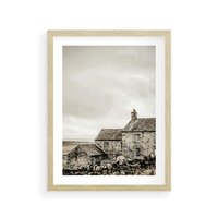 Plakat w ramie 50x70 - Kamienny Dom w Odcieniach Sepii - stary kamienny dom, odcienie sepii - rama drewno