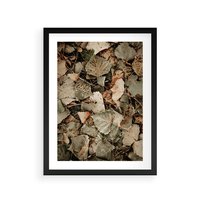 Plakat w ramie 30x40 - Magia Jesiennych Liści - liście, suche liście - rama czarna