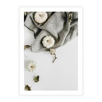 Plakat bez ramy 30x40 - Białe Dynie i Przytulny Koc - kompozycja jesienna, białe dynie