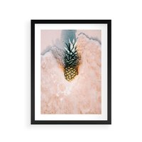 Plakat w ramie 50x70 - Egzotyczna Plaża - ananas, na plaży - rama czarna