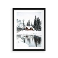Plakat w ramie 50x70 - Urok Zimowego Krajobrazu - domek w górach, zima - rama czarna