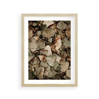 Plakat w ramie 30x40 - Magia Jesiennych Liści - liście, suche liście - rama drewno